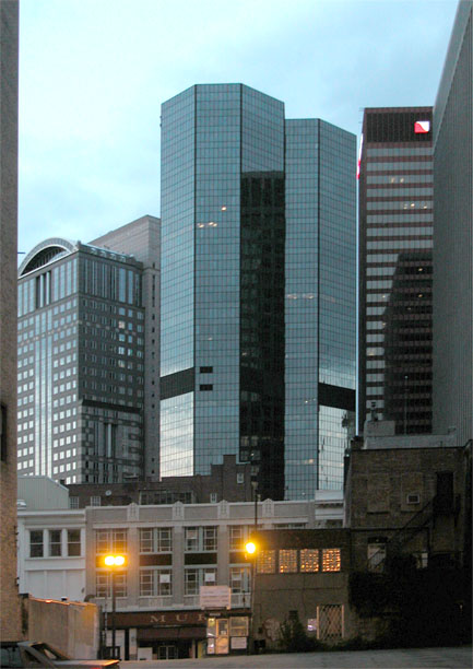 PNC Building, Pittsburgh with SolarCool Bronze Glass, another view